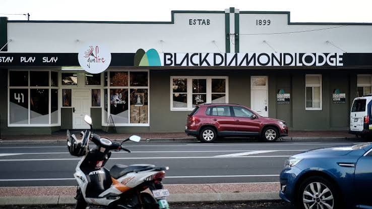 Black Diamond Lodge Exterior